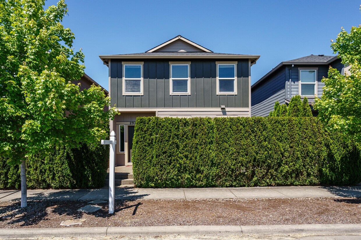 2973 25th Ave, Forest Grove, OR 97116 House Rental in Forest Grove