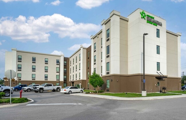 Building Photo - Furnished Studio-Port Charlotte - 1-75