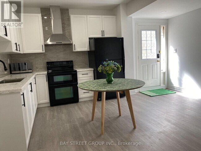 Photo du bâtiment - 68 Green Meadows Cir