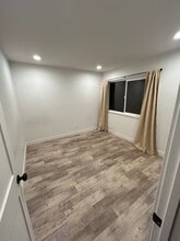 Building Photo - 413 Baja Ct