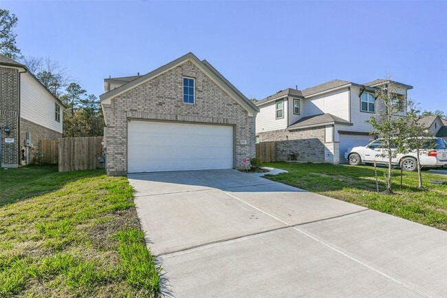 Building Photo - 16911 Lagos Ln