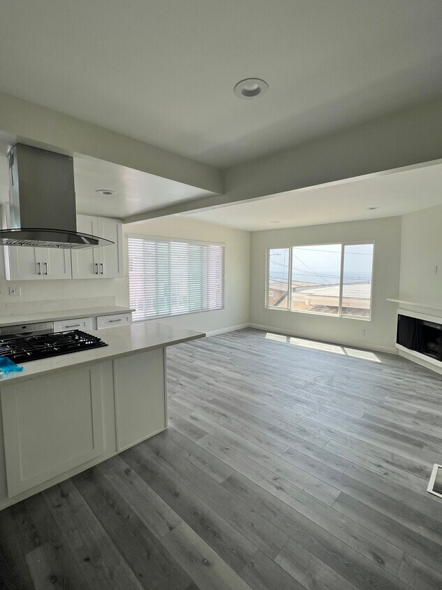 Foto principal - 323 24th St