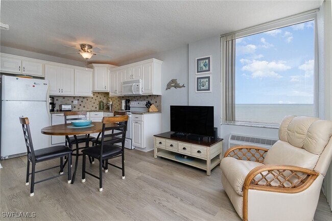 Building Photo - 7330 Estero Blvd