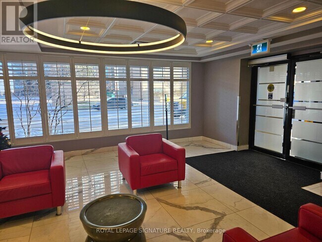 Photo du bâtiment - 155 Hillcrest Ave