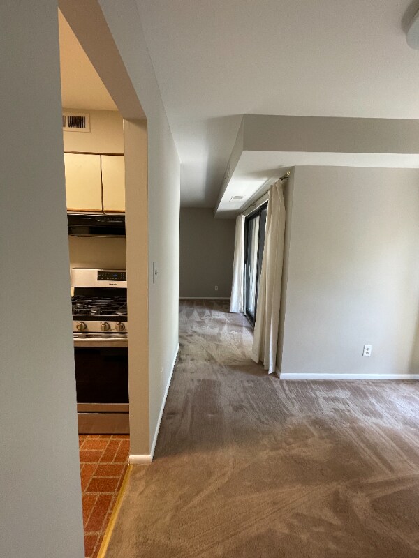 Foto del edificio - 6003 Majors Ln