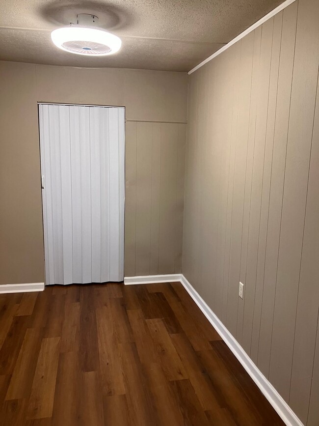 Building Photo - 6480 Medlock Rd