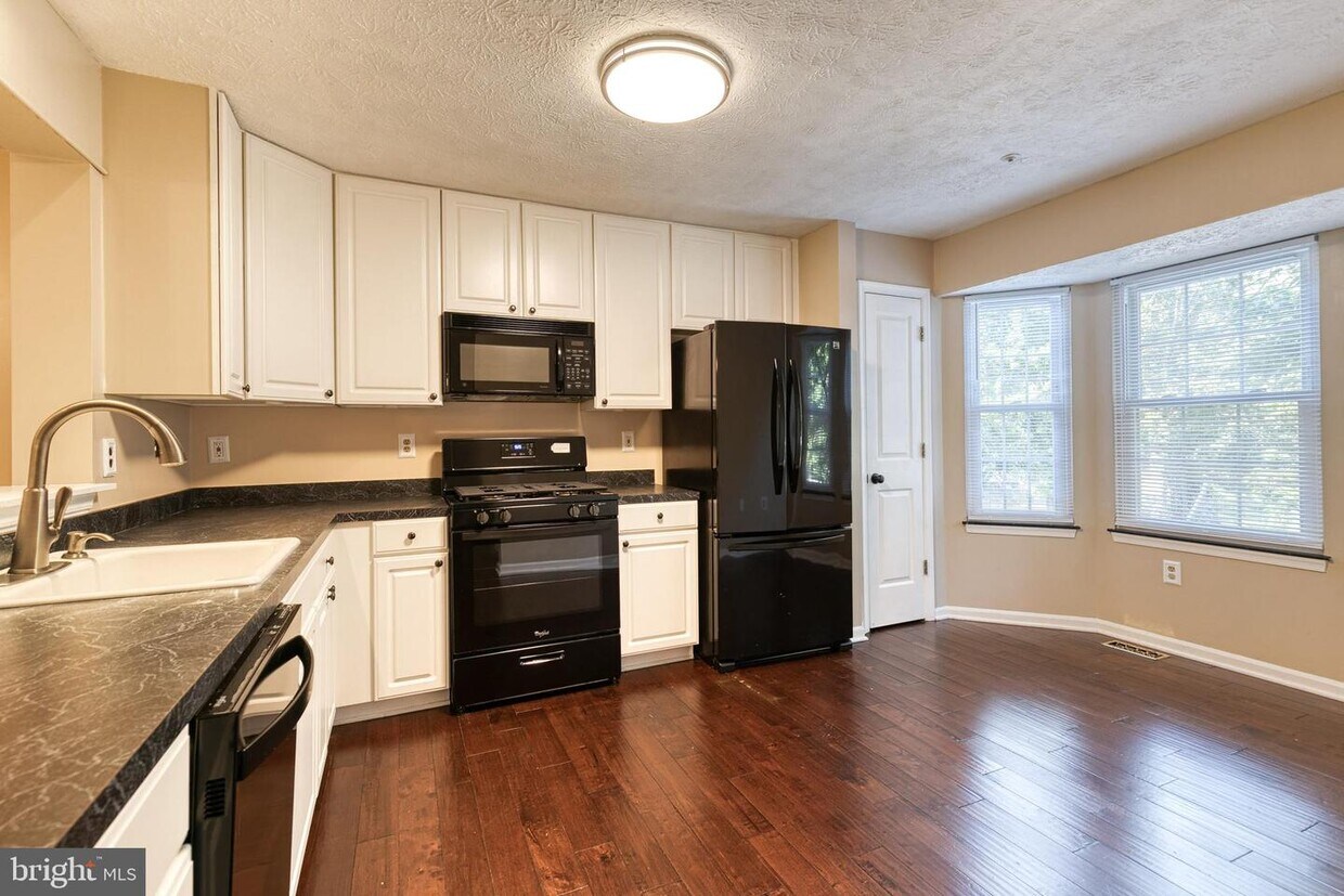 2610 Windy Oak Ct, Crofton, MD 21114 Townhouse for Rent in Crofton