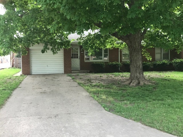 Building Photo - 2020 Fletcher St