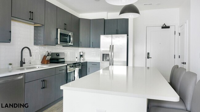 Foto del edificio - 1007 S Mint St