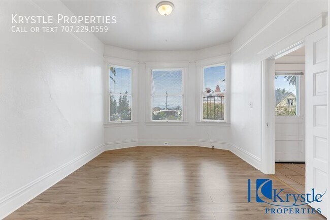 Foto del edificio - Nice Craftsman home with large basement