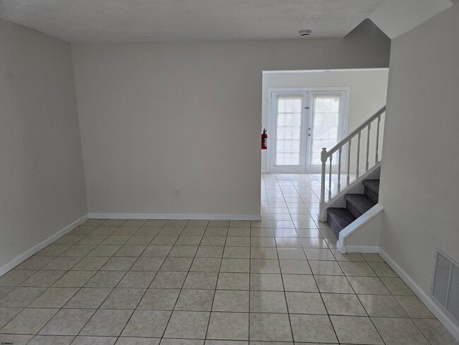 Building Photo - 3410 Juniper Ct
