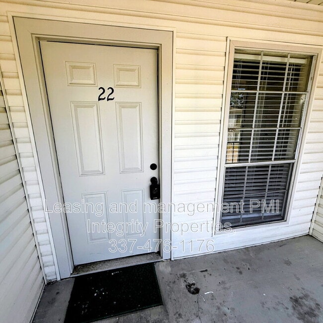 Building Photo - 7324 Menlo Dr