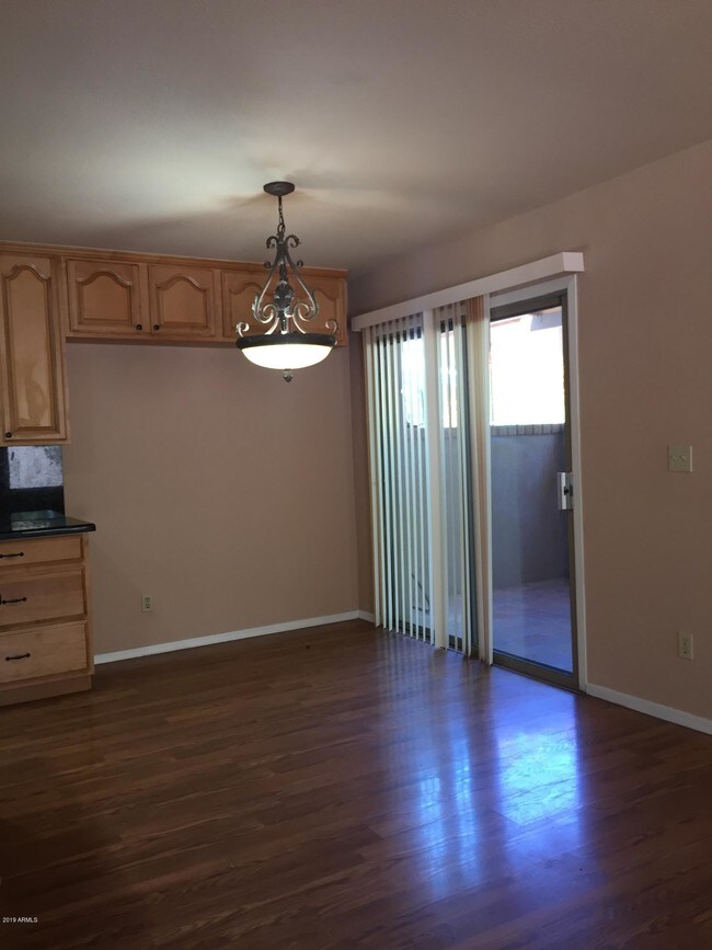 Foto del edificio - 14410 Teakwood Ln