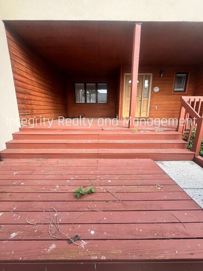 Foto del edificio - 6598 Pinewood Dr