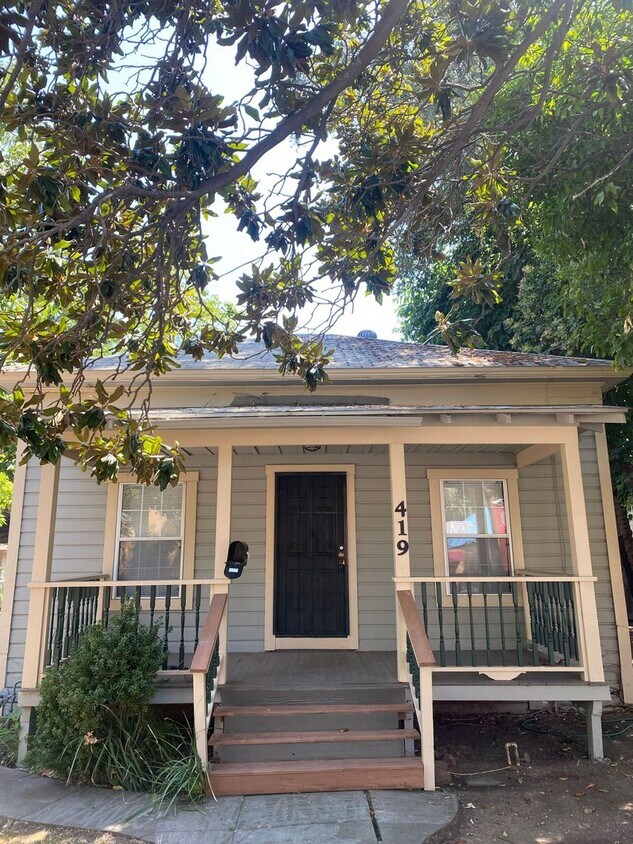 Primary Photo - Newly remodeled