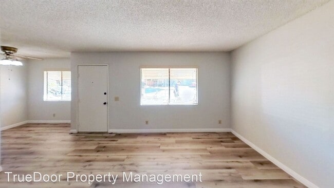 Building Photo - 2 br, 2 bath House - 2052 Pueblo Dr.