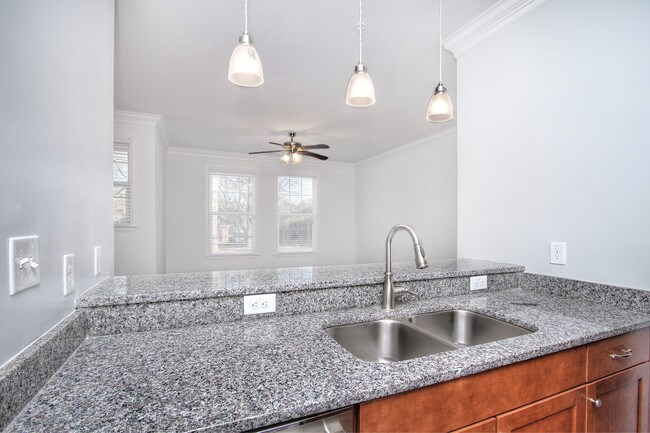 Foto del edificio - 2320 Roswell Ave