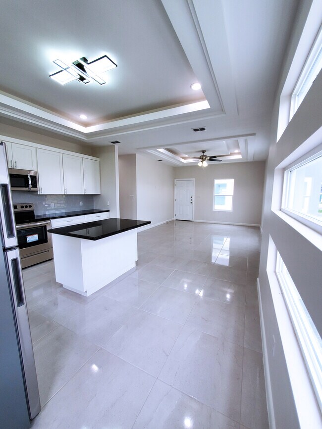 Foto del edificio - 2605 E Hackberry Ave