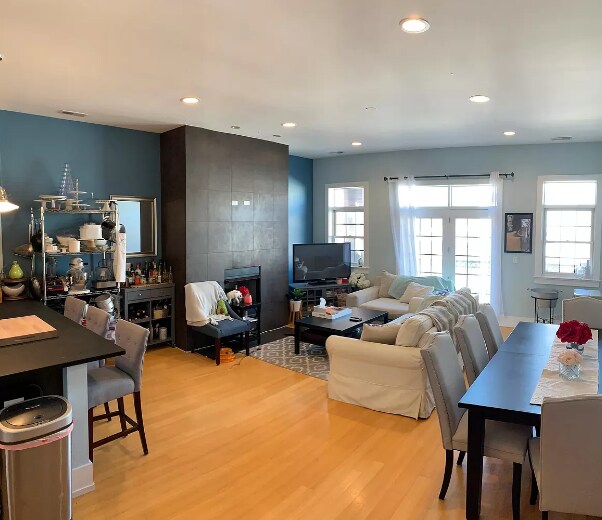 Foto principal - 3726 N Lincoln Ave