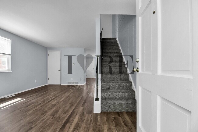 Foto del edificio - 1303 Barnett Rd