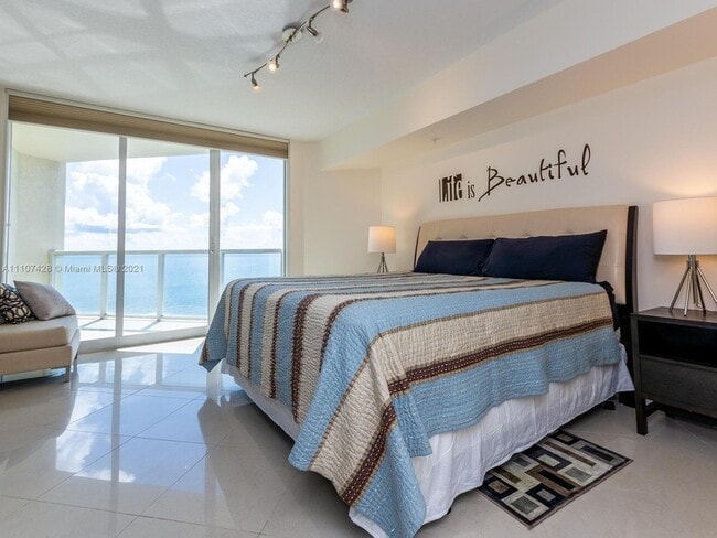 Photo - 16699 Collins Ave Apartment