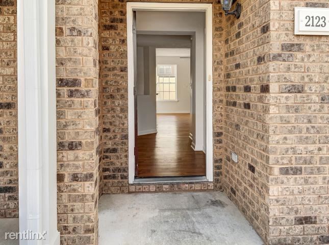 Building Photo - 3 br, 2 bath House - 2123 Victory Gallop Lane