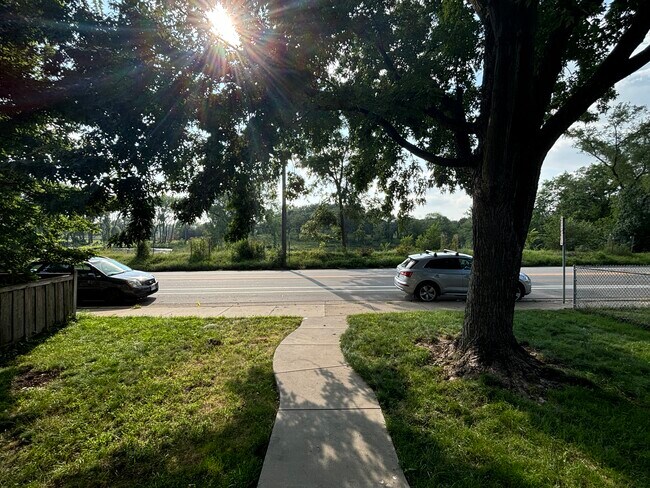 Park Across the Street - 4009 France Ave S