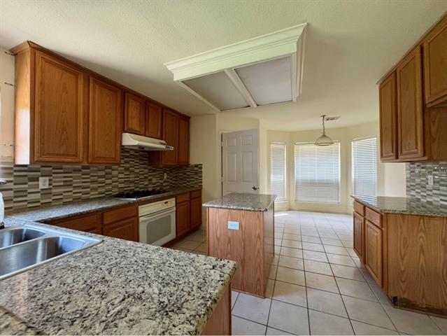 Foto del edificio - 2464 Deer Horn Dr