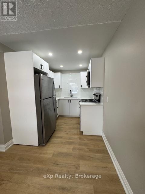 Building Photo - 215 McNab St