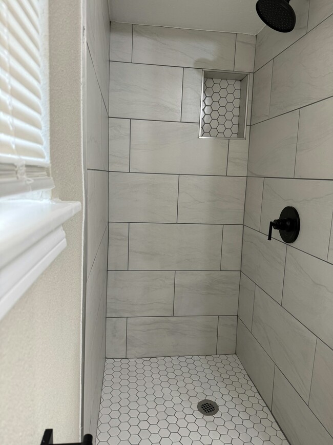 Foto del edificio - 7907 Stagecoach Ln