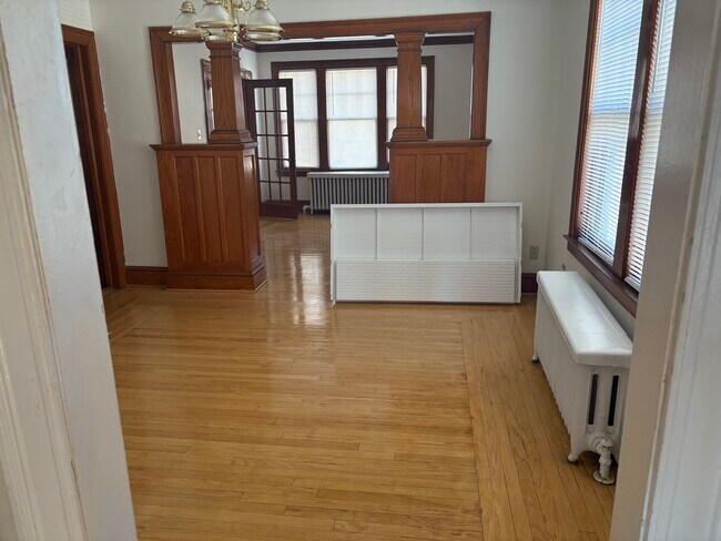 Dining & living - 191 Standish St