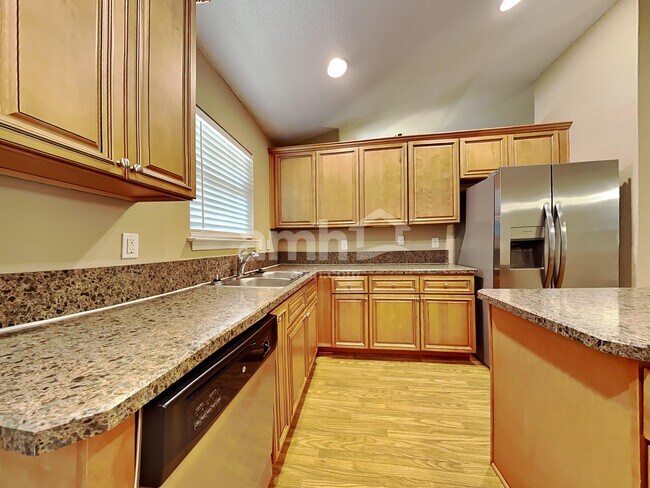 Foto del edificio - 2132 Cherokee Cove Trl