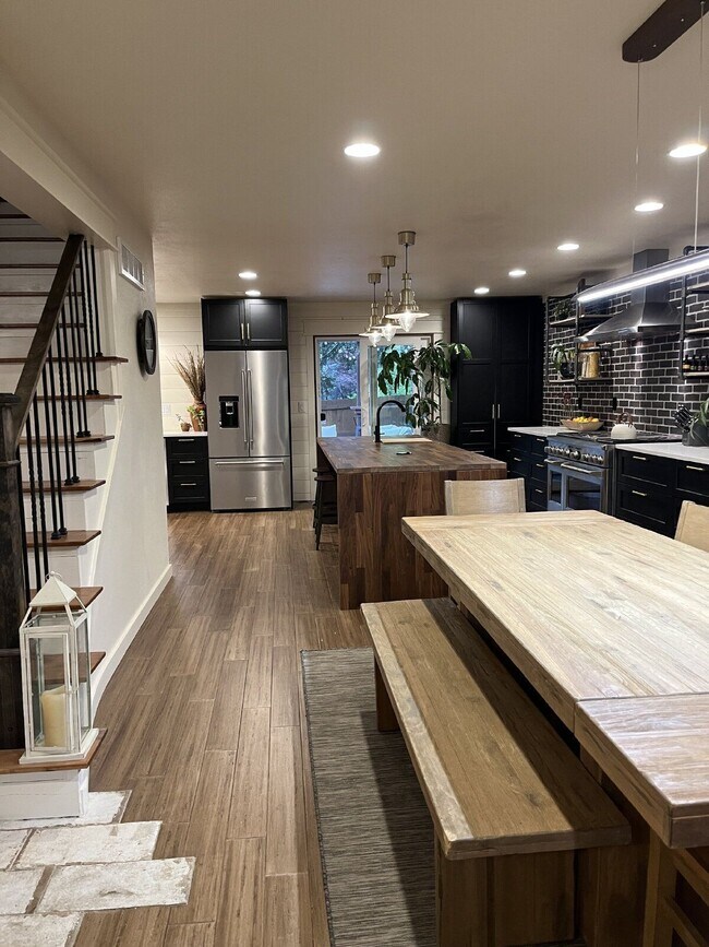 Foto del edificio - 10739 E Crestridge Cir