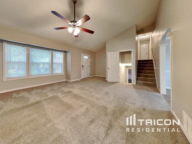 Foto del edificio - 2709 Owens Dr