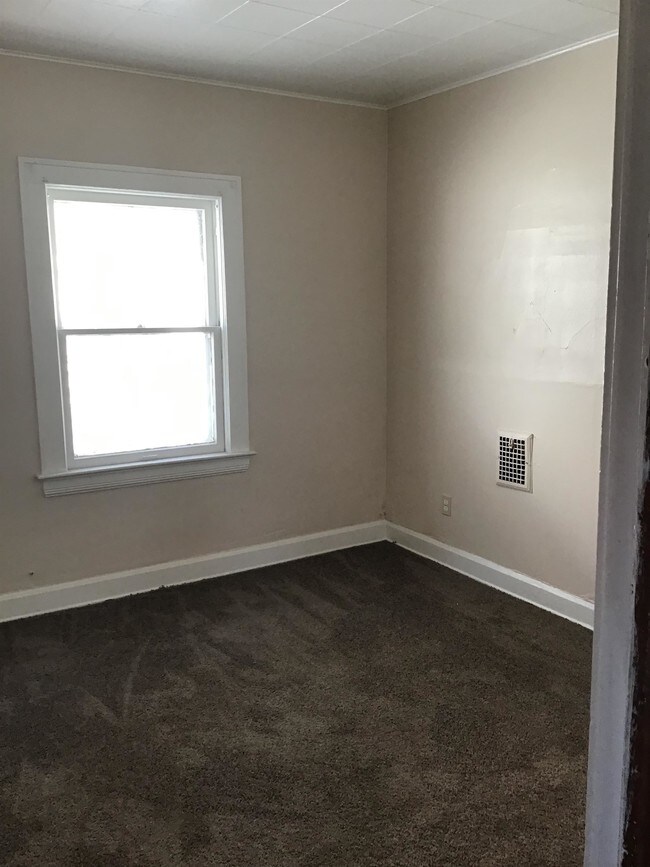 Foto del edificio - 13509 Benwood Ave