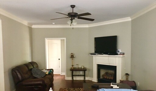 Foto del edificio - Beautiful 3 Bedroom, 3 Bathroom Home