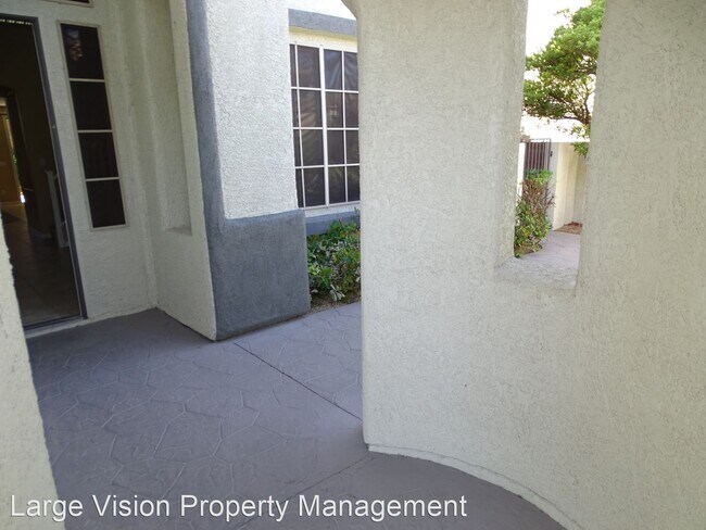 Building Photo - 5 br, 3.5 bath House - 879 Chameleon Star ...