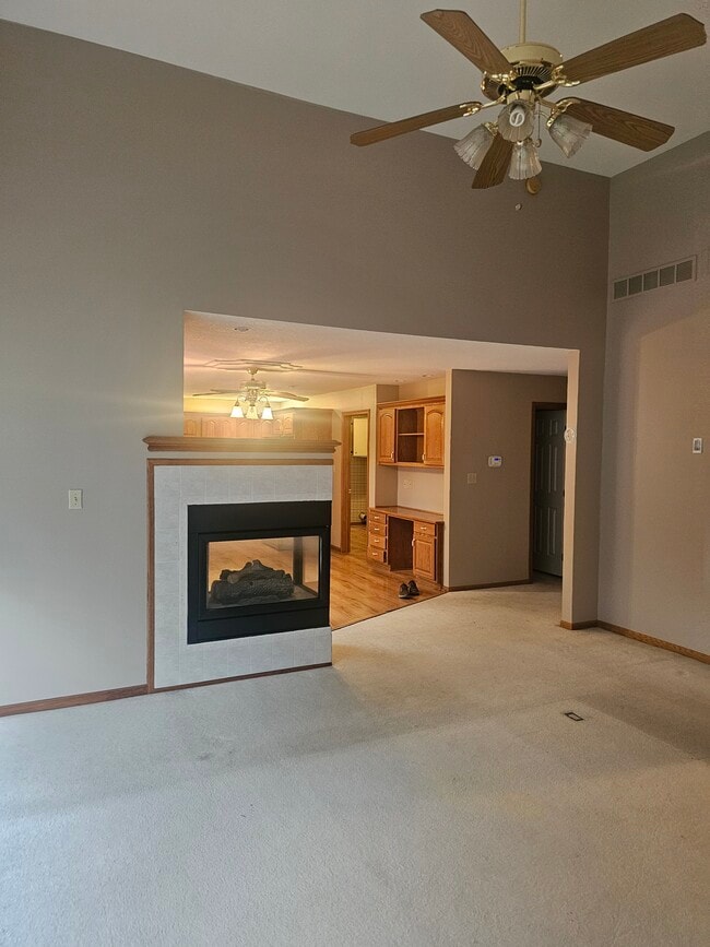 Building Photo - 4403 Windsor Ct