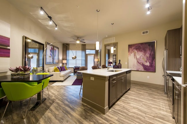Foto del edificio - Sleek, Stylish, $1,000 Off