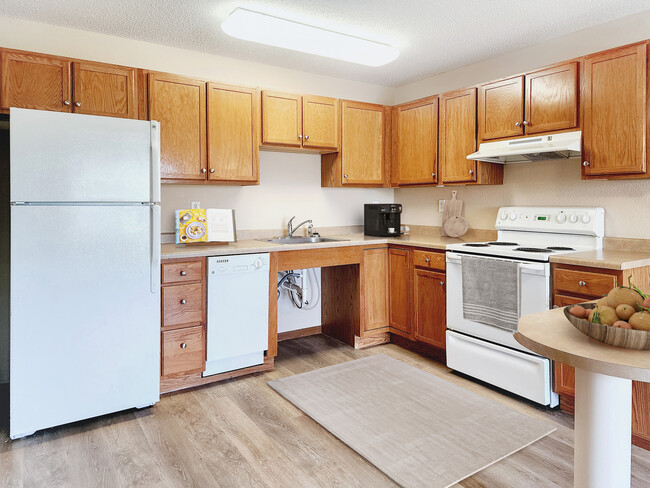 Open and Bright Kitchen - Parkway Gardens Senior Living 55 & Better