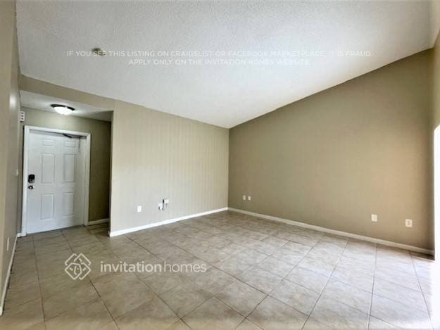 Foto del edificio - 19922 NW 67th Pl