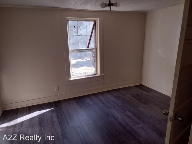 Foto del edificio - 2 br, 1 bath House - 608 West Hill Ave