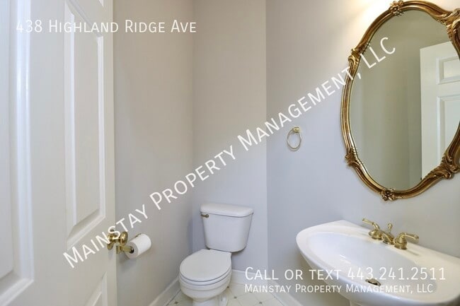 Foto del edificio - 438 Highland Ridge Ave