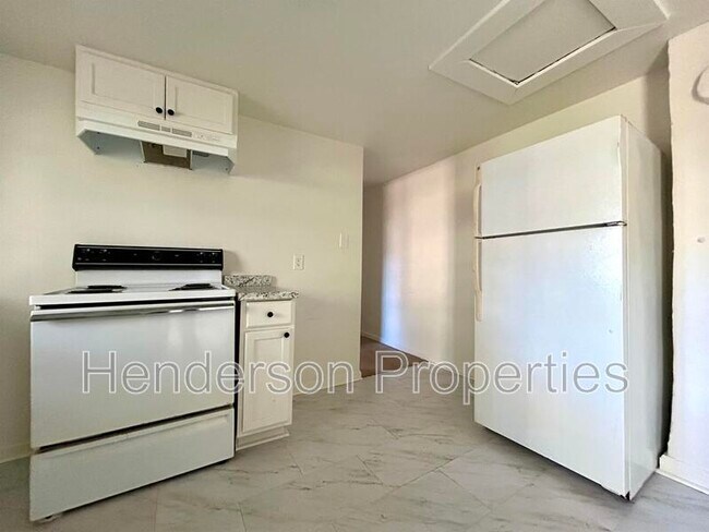 Foto del edificio - 532 E Iredell Ave