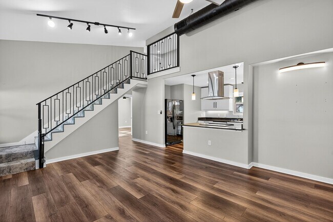 Foto del edificio - 4305 Oak Park Dr