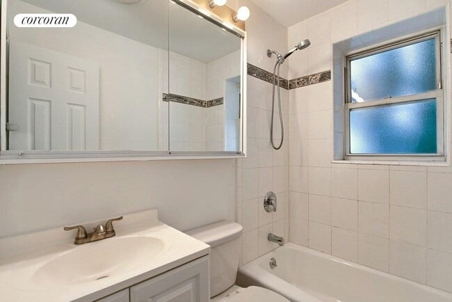 Building Photo - 164 W 83rd St