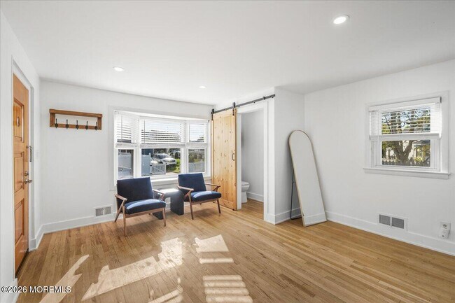Foto del edificio - 543 Springdale Ave