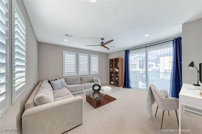 Foto del edificio - 11287 Gravitation Dr