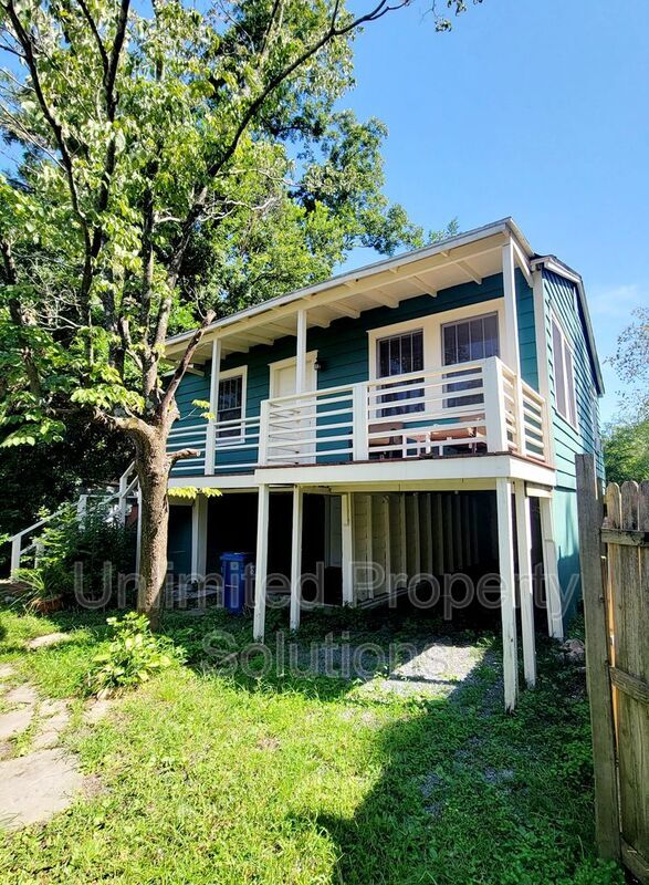 Building Photo - 1722 1/2 Orange Street