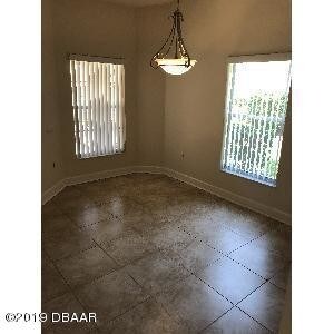 Building Photo - 45 Golf Villa Dr